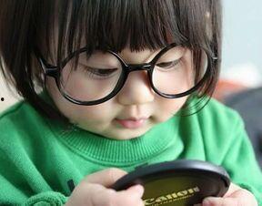 萌总娱乐吃瓜,揭秘娱乐圈吃瓜背后的真相与笑料  第3张