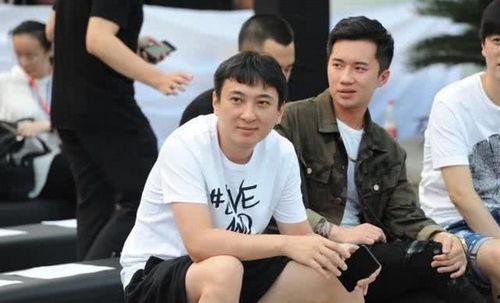 圈内知情人爆料李现女友,神秘女友身份引热议  第3张