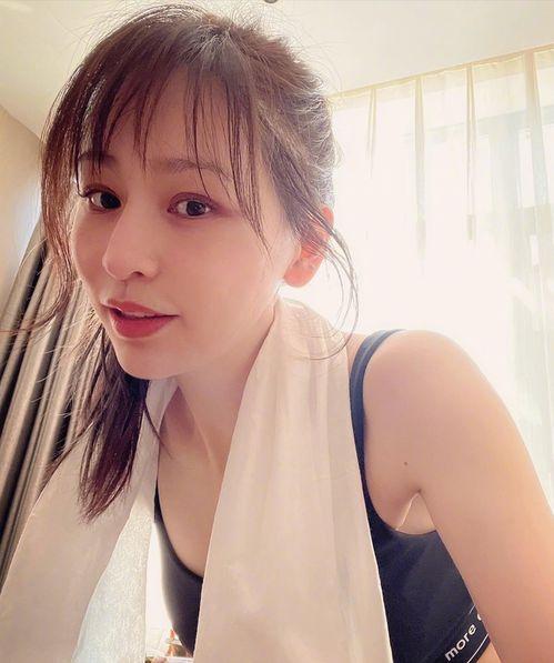 钟欣潼最新爆料,娱乐圈背后的惊人真相  第2张